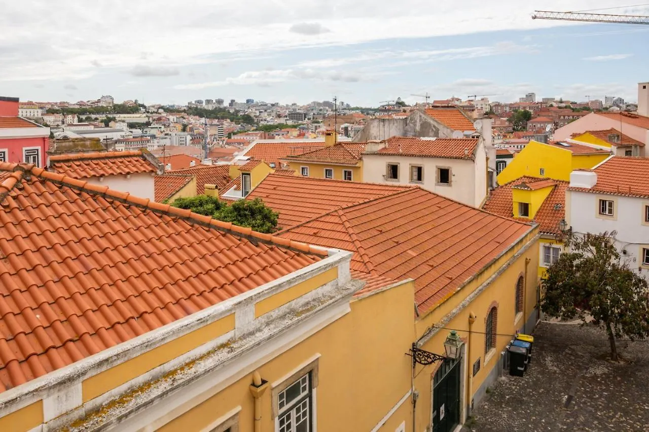 Castelo Studios Lisbon 0*,